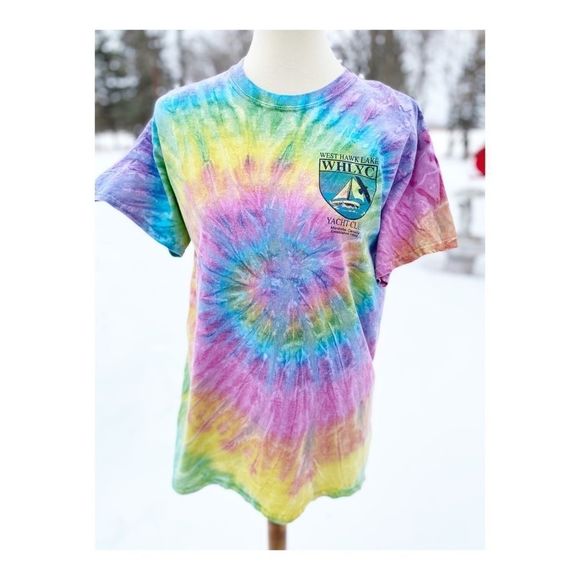 Tie Dye Tee Shirt West Hawk Lake Yacht Club Canada - Picture 1 of 11